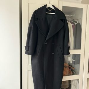 Black Overized Coat
